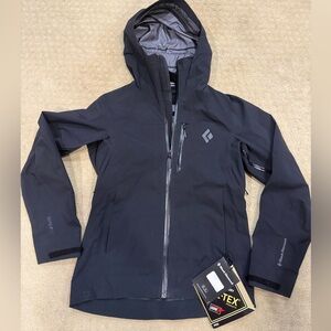 Black Diamond Sharp End Shell Jacket
Women's Medium
Gore-Tex Pro